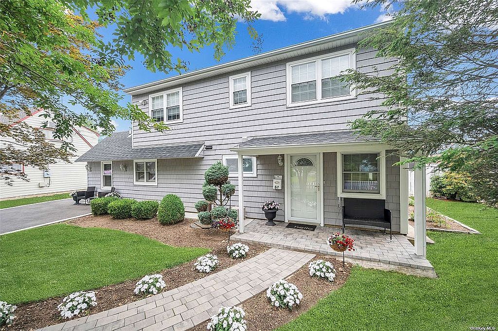 57 Wishing Ln, Hicksville, NY 11801 Zillow