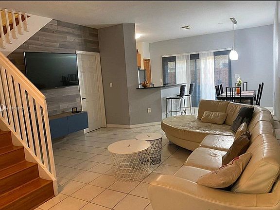 4th image of 8432 NW 107th Ct Unit 9-35