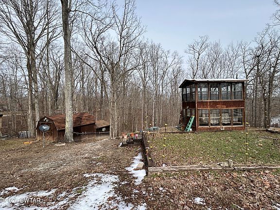 3rd image of 793 Ridgeway Dr