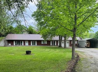 405 S Park Ct, Percy, IL 62272