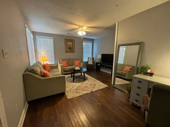 Center, 1212 Center St APT 3, Little Rock, AR 72202
