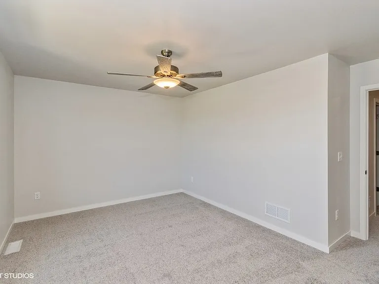 2231 Saint Andrews Dr — Photo 23