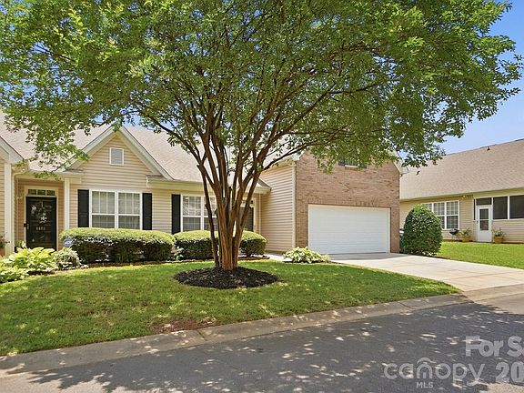 5th image of 4427 Glenlea Commons Dr