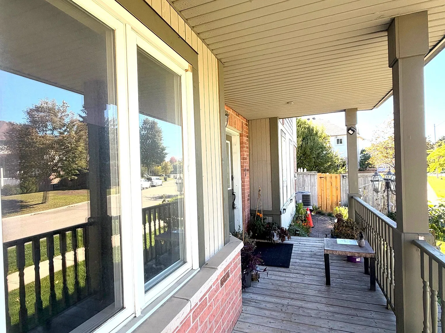 2 bed, $1,600 — Photo 3
