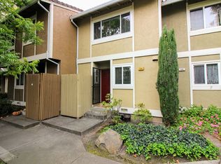 504 Santa Alicia Dr, Rohnert Park, CA 94928