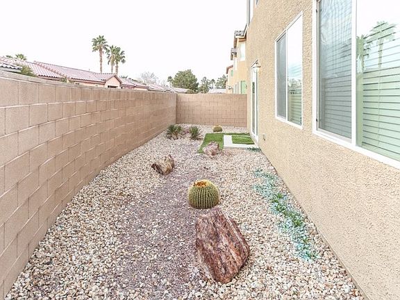 2nd image of 4501 Truscott Ct