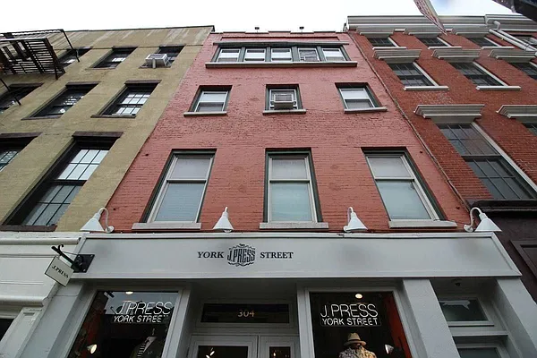 Rented by Bold New York | media 20