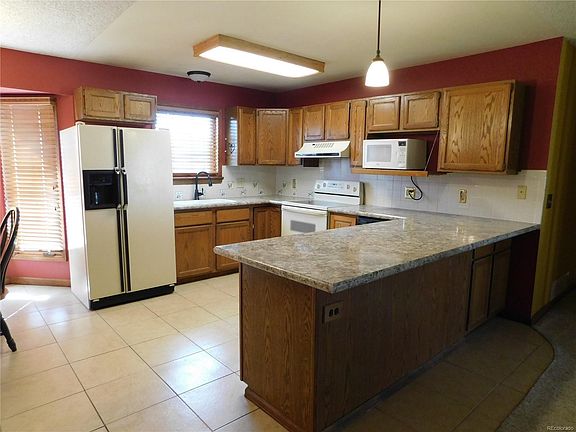 New counters and breakfast bar