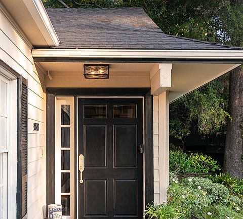 3rd image of 8987 Saint Ives Dr