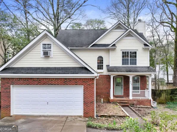 447 Hemlock Dr, Pine Lake, GA 30072