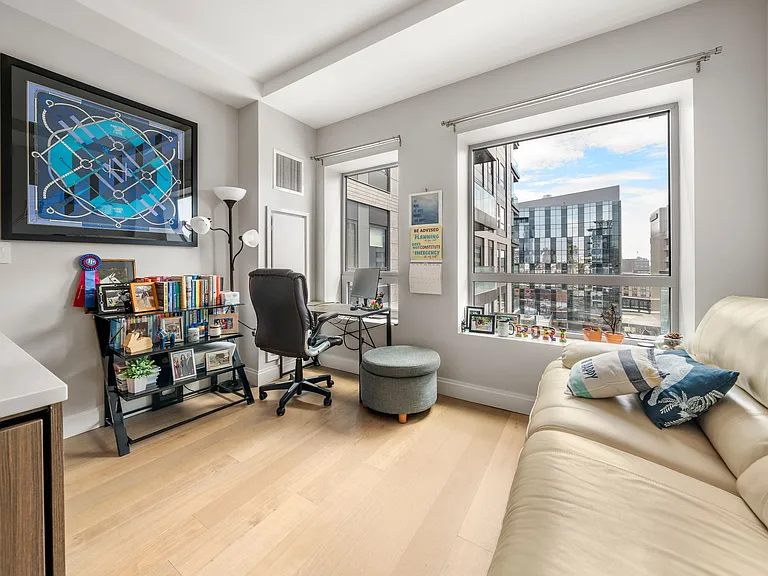 100 Shawmut Ave #811 — Photo 25