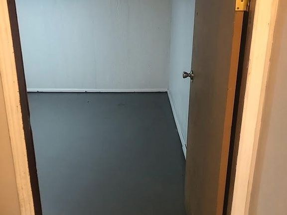 4th image of 7224 Amherst Ave #7224