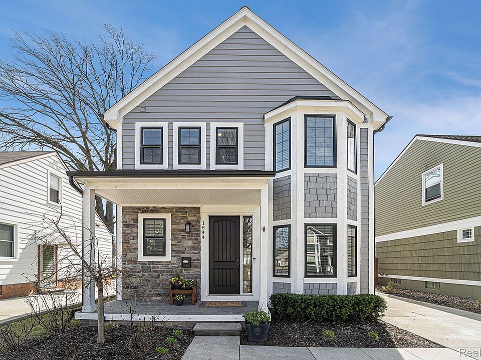 1st image of 1544 Holland St