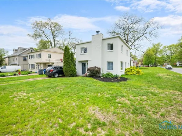 3855 Doty Dr, Toledo, OH 43613