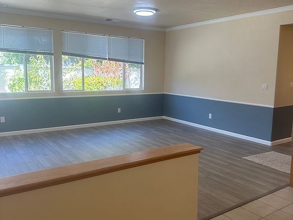 3rd image of 2048 Tupelo Way