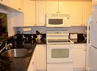 5141 W Oakland Park Blvd #109, Lauderdale Lakes, FL 33313