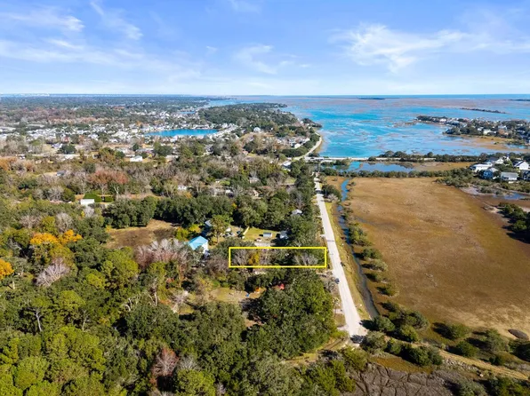 1816 Battery Island Dr, Charleston, SC 29412