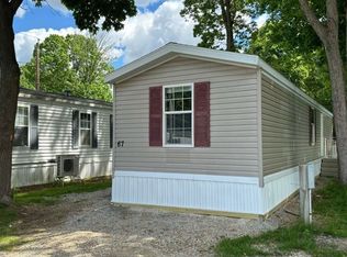 557 SW Cutoff #67, Auburn, MA 01501