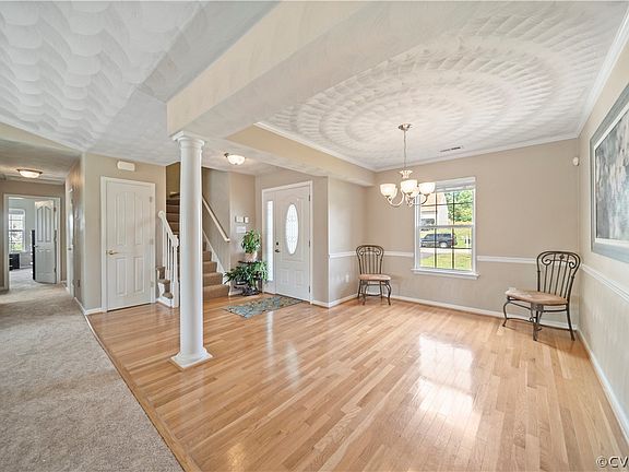 5th image of 8430 Jordan Heights Ln