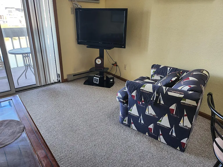 6250 N Harris Harbor Dr — Photo 25