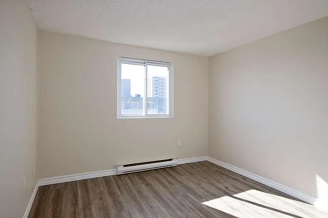 1100 Jalna Blvd #706 — Photo 12