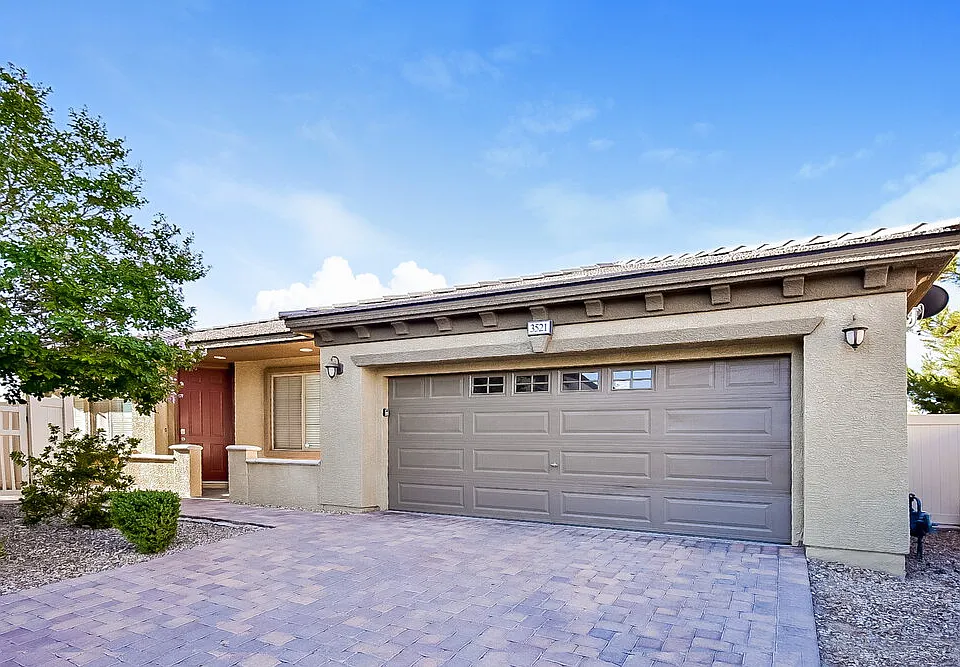 3521 Midnight Mist Ct