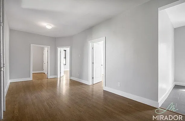 Rented by Mirador Real Estate | media 40