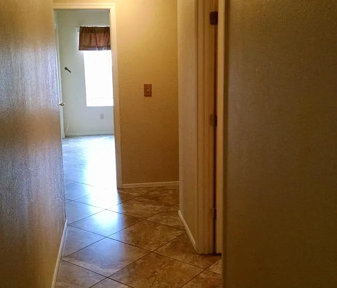 2462 S Perillo Dr — Photo 11