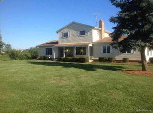 9633 Lindsey Rd, Casco, MI 48064