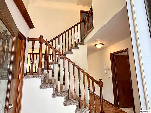 2nd image of 15118 Normandy Blvd