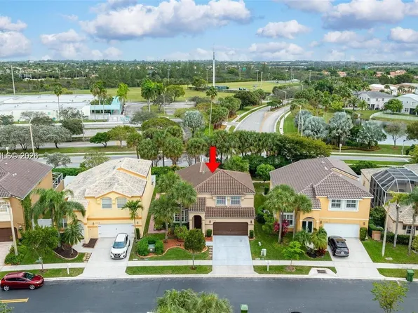 15522 NW 12th Ct, Pembroke Pines, FL 33028