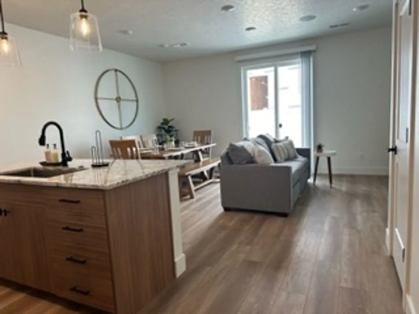 Row Home with 1 car garage 2 bed, 2.5 bath — Photo 3