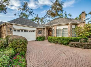 16027 Chalfont Cir, Dallas, TX 75248