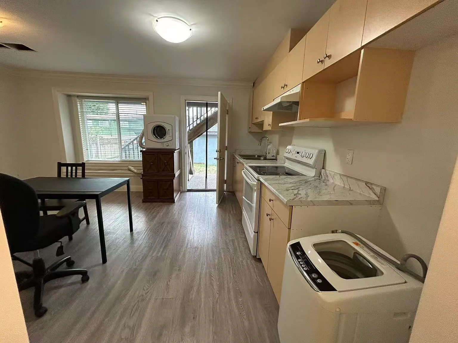 1 bed, 420 sqft, $1,550 — Photo 2