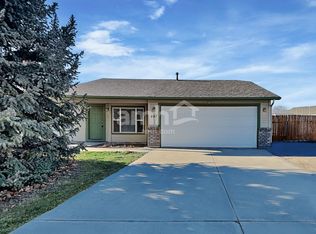 447 S Outfield Way, Meridian, ID 83642