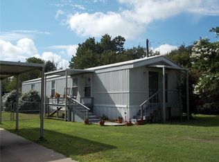1605 Alamo Dr, Granbury, TX 76048