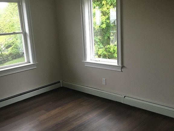 Other view of bedroom