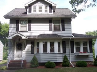 284 Lettington Ave, Gates, NY 14624