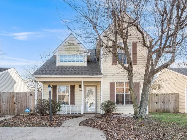 2103 Blueberry Ln, Springdale, AR 72762