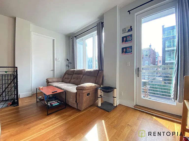 1433 De Kalb Ave #1B — Photo 4