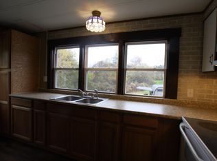 18 Lindseys Way, Clinton, ME 04927