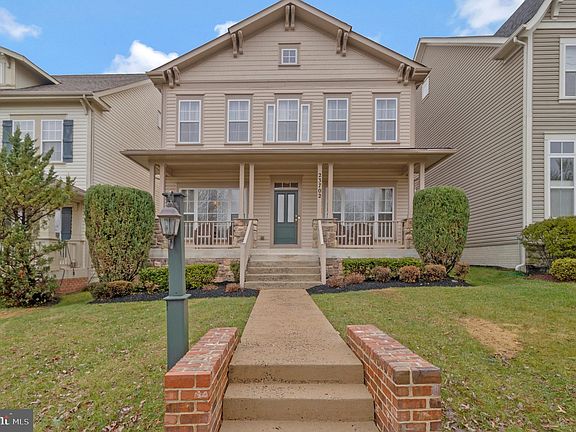 4th image of 23702 Bennett Chase Dr