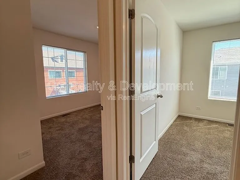 2372 Upland Rd — Photo 20