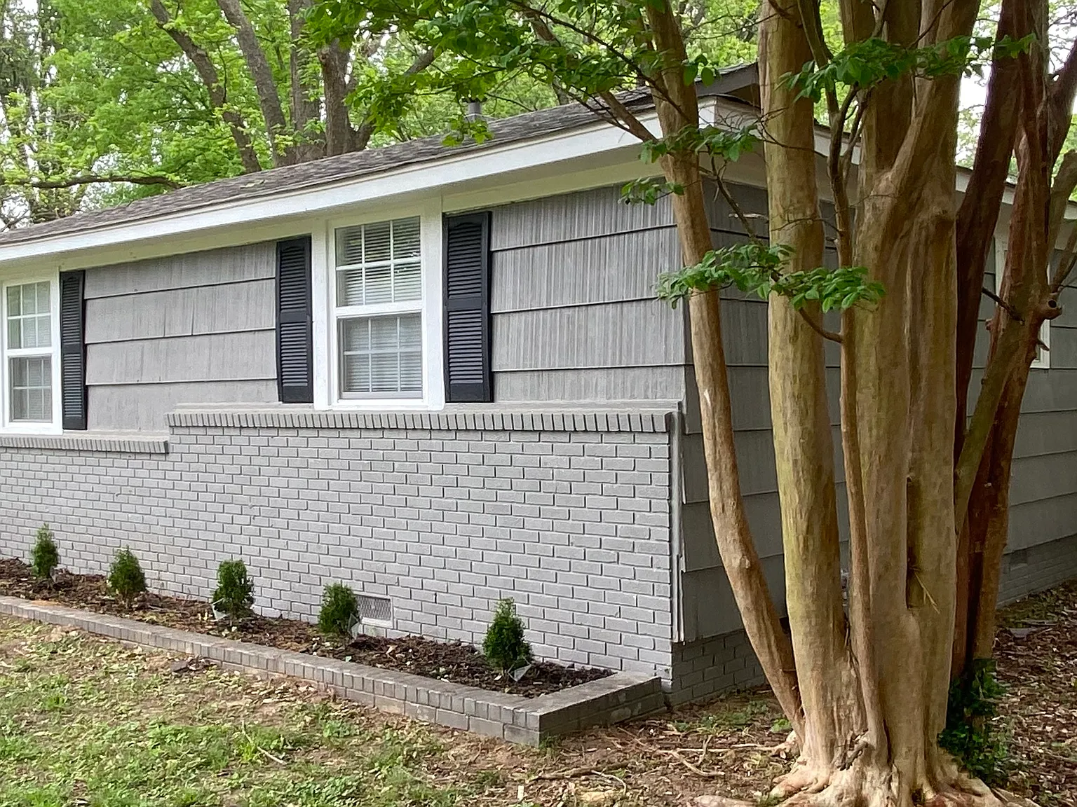 Coming Soon! 3-Bedroom, 1-Bathroom Home — Photo 2