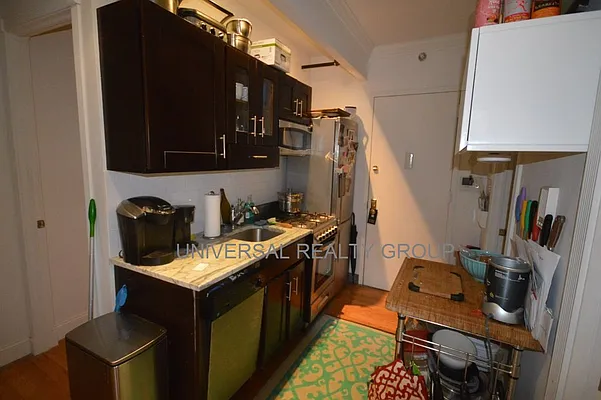 Rented by Universal Realty Group | media 13