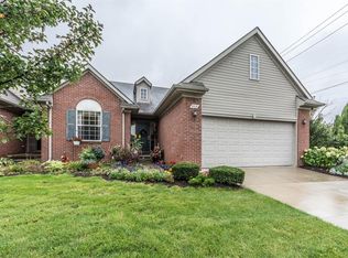 2618 Ambassador Dr, Ypsilanti, MI