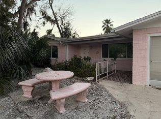 7127 Peninsular Dr, New Port Richey, FL 34652