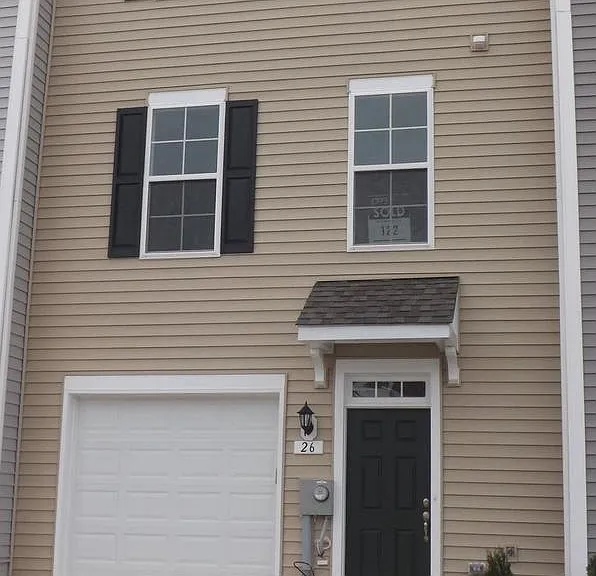 26 Kirby — Photo 1