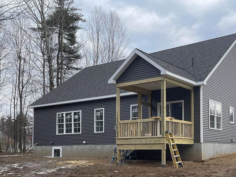 2nd image of 38 Burnham Road