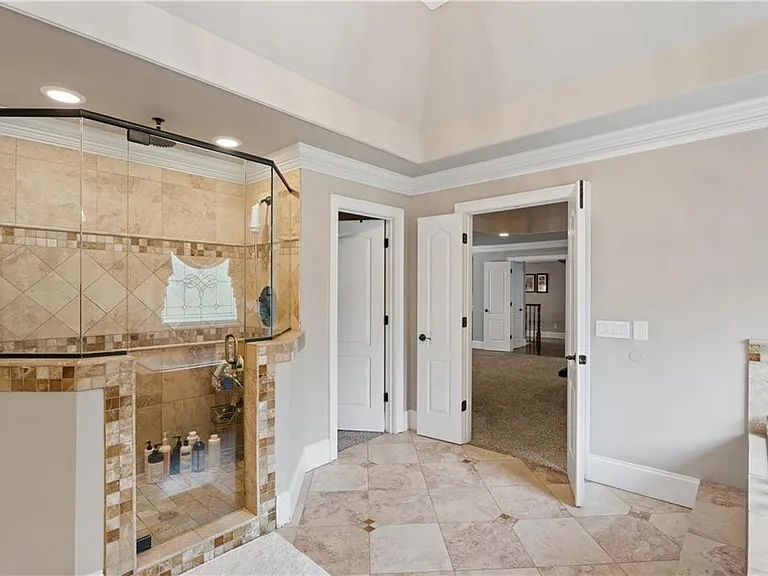 2660 Springbluff Ct — Photo 16